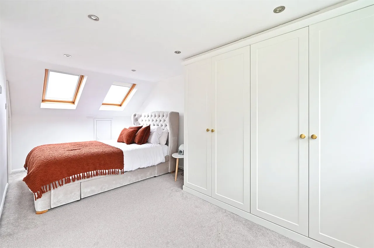 Nightingale Drive, Mytchett, Camberley, Surrey, GU16 6BZ, photo 12