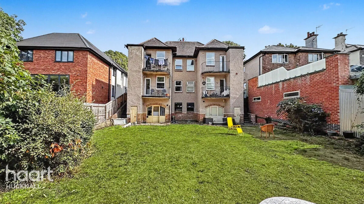 2 bed flat for sale, Grange Road, Nottingham, NG5