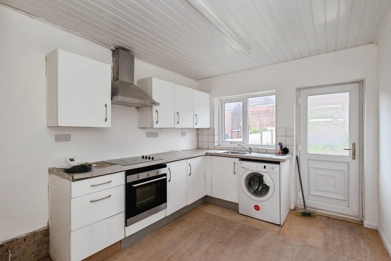 Newport Street, Oldham, Greater Manchester, OL8, photo 3