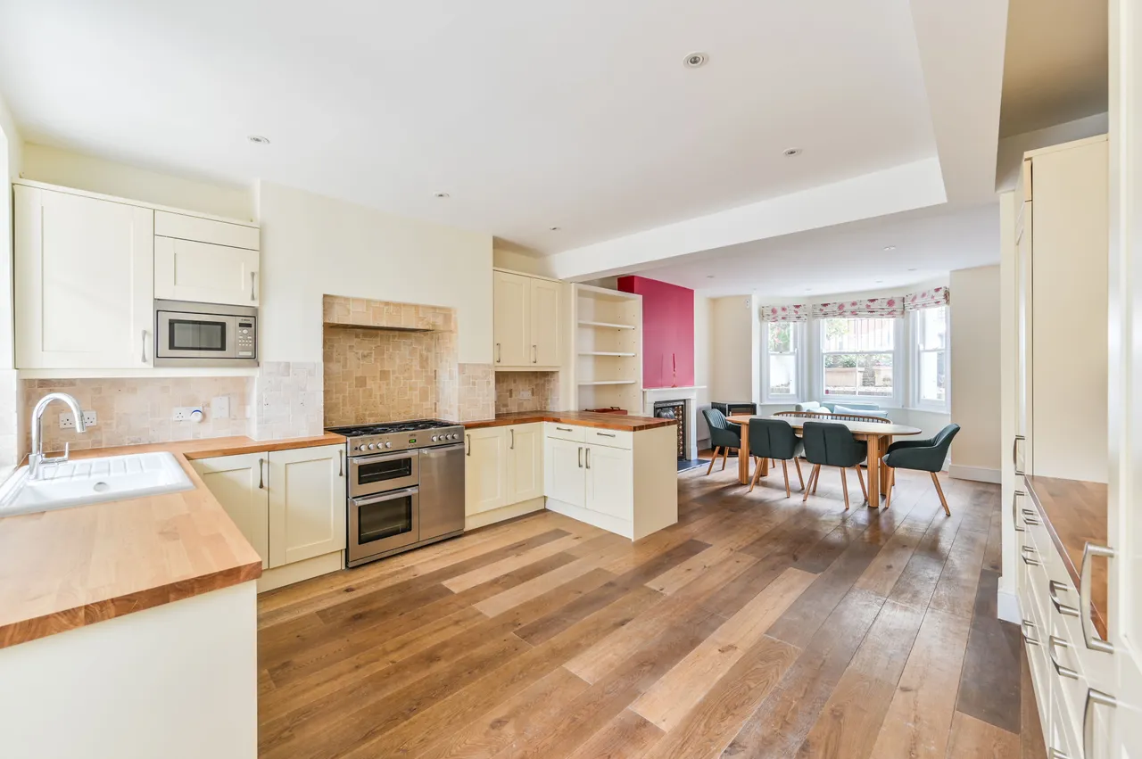 60 Kennington Oval, London, photo 2