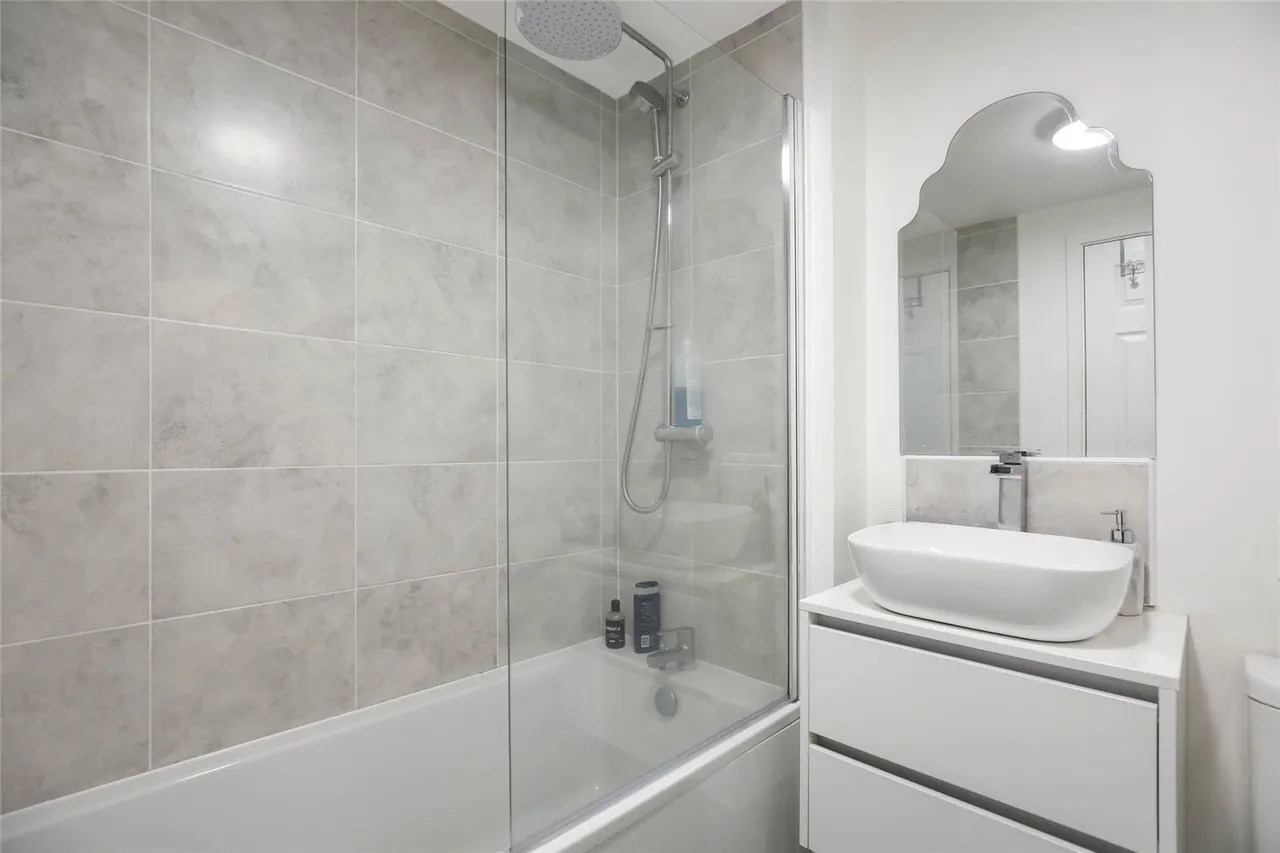 Cameron Gait, Stewarton, Kilmarnock, East Ayrshire, KA3, photo 11
