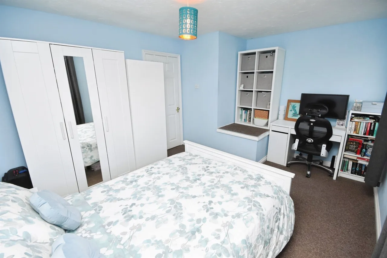 Wall Court, Braintree, photo 10