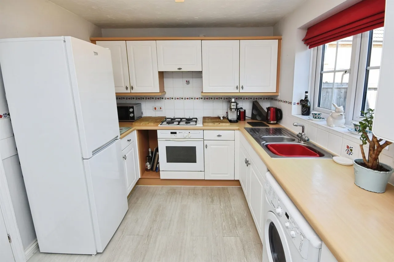 Wall Court, Braintree, photo 6