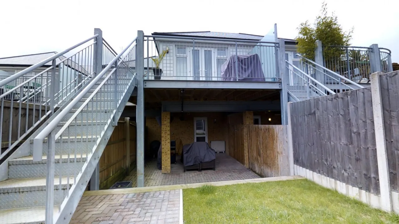 Station Road, Whitstable, photo 9
