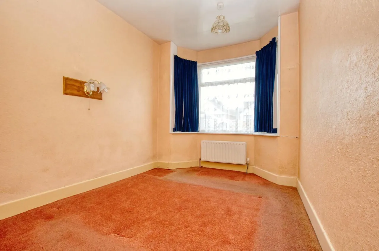 Avon Road, Midanbury, Southampton, SO18 4FR, photo 3