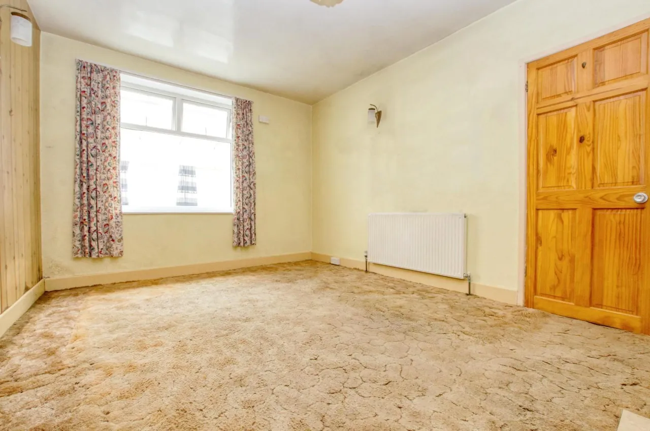 Avon Road, Midanbury, Southampton, SO18 4FR, photo 2