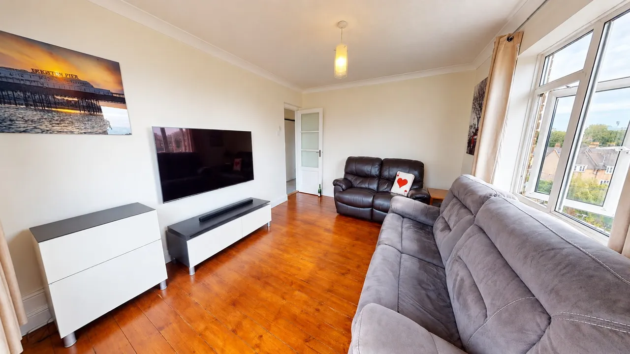The Drive, Hove, BN3, photo 2