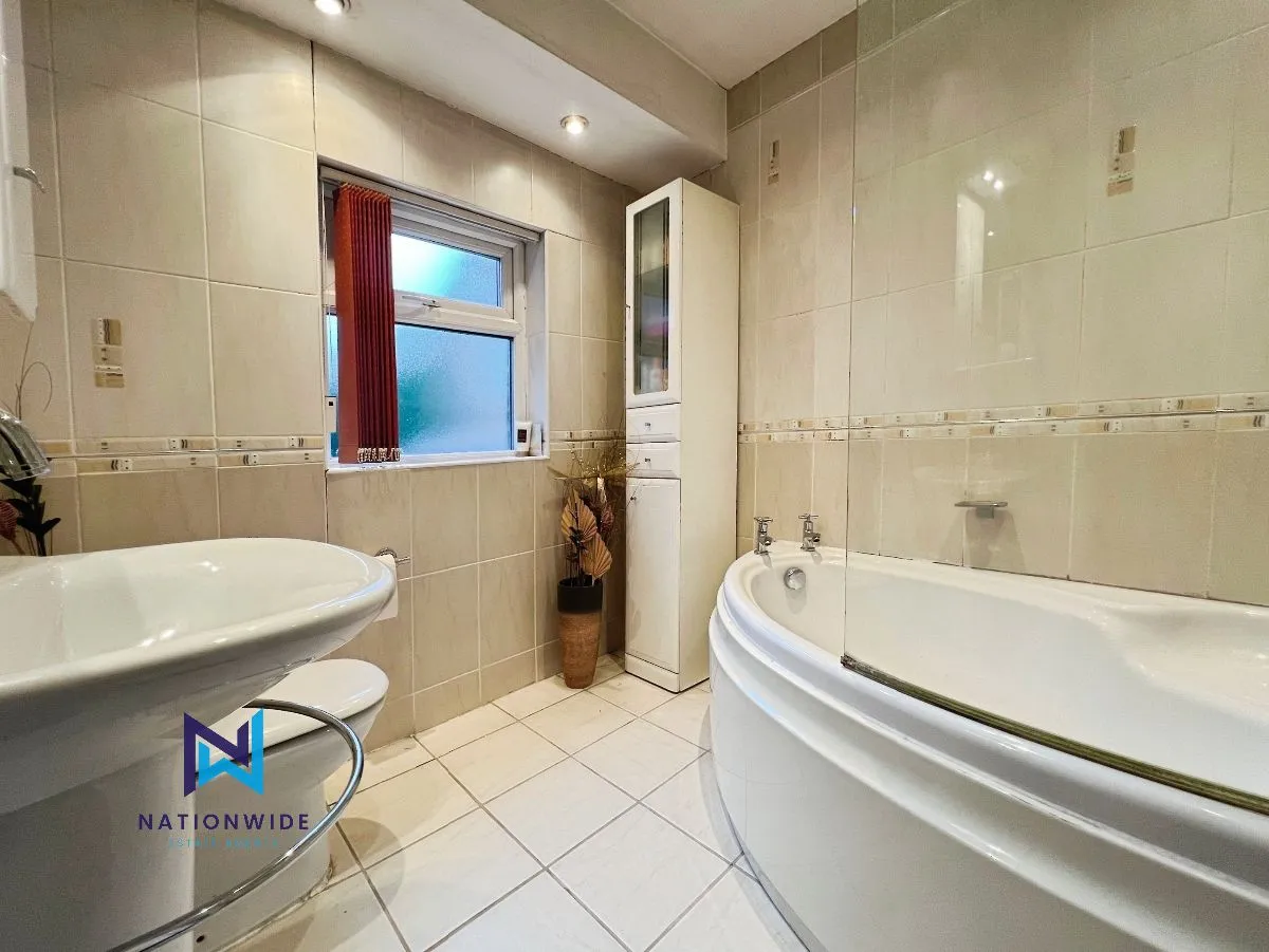Adlington, Lancashire, PR7 4EZ, photo 10