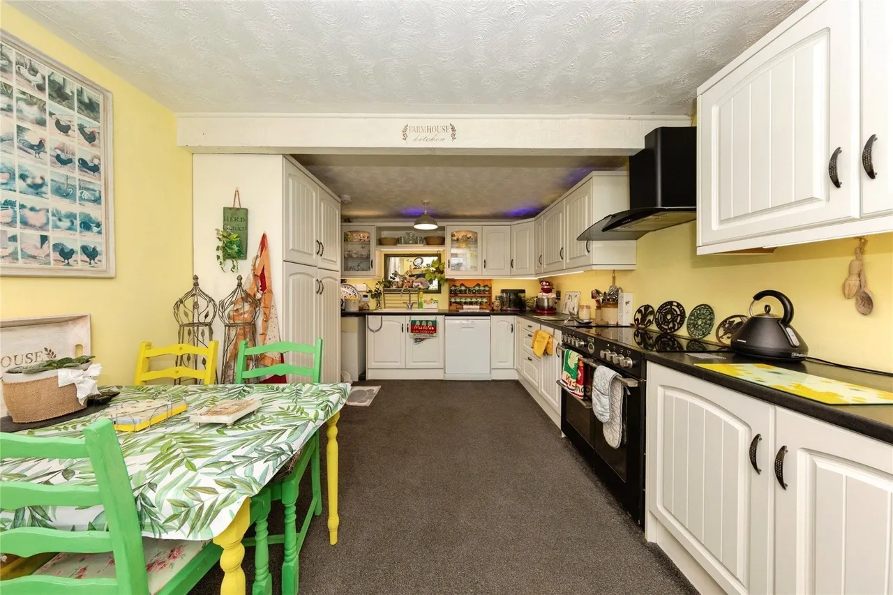 Alltwalis Road, Alltwalis, SA32, photo 7