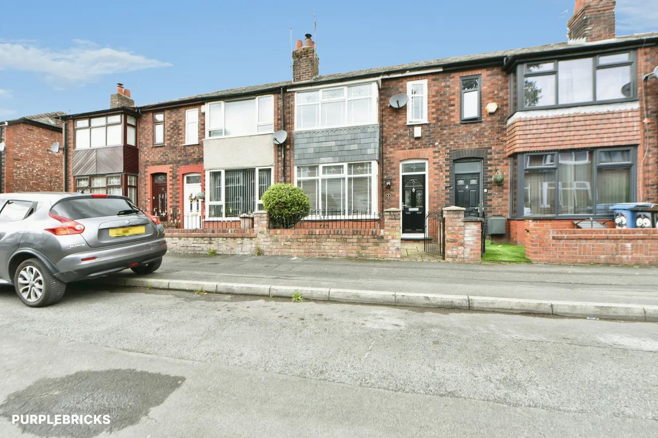 2 bed house for sale, Nixon Street, Manchester, M35