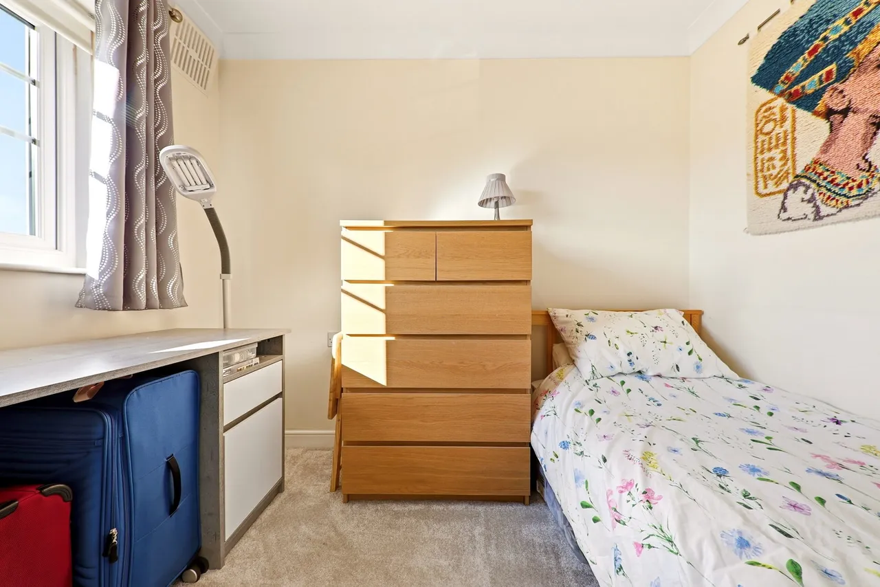 Priory Road, Featherstone, WF7, photo 15