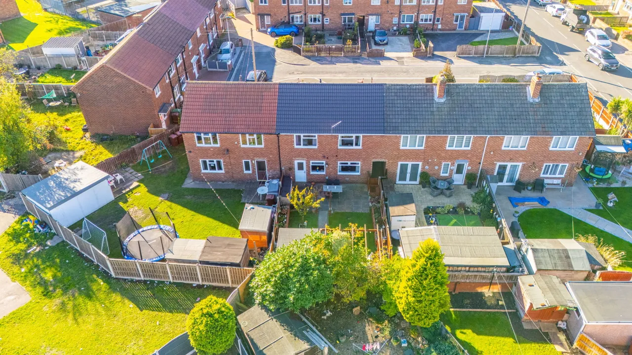 Priory Road, Featherstone, WF7, photo 26