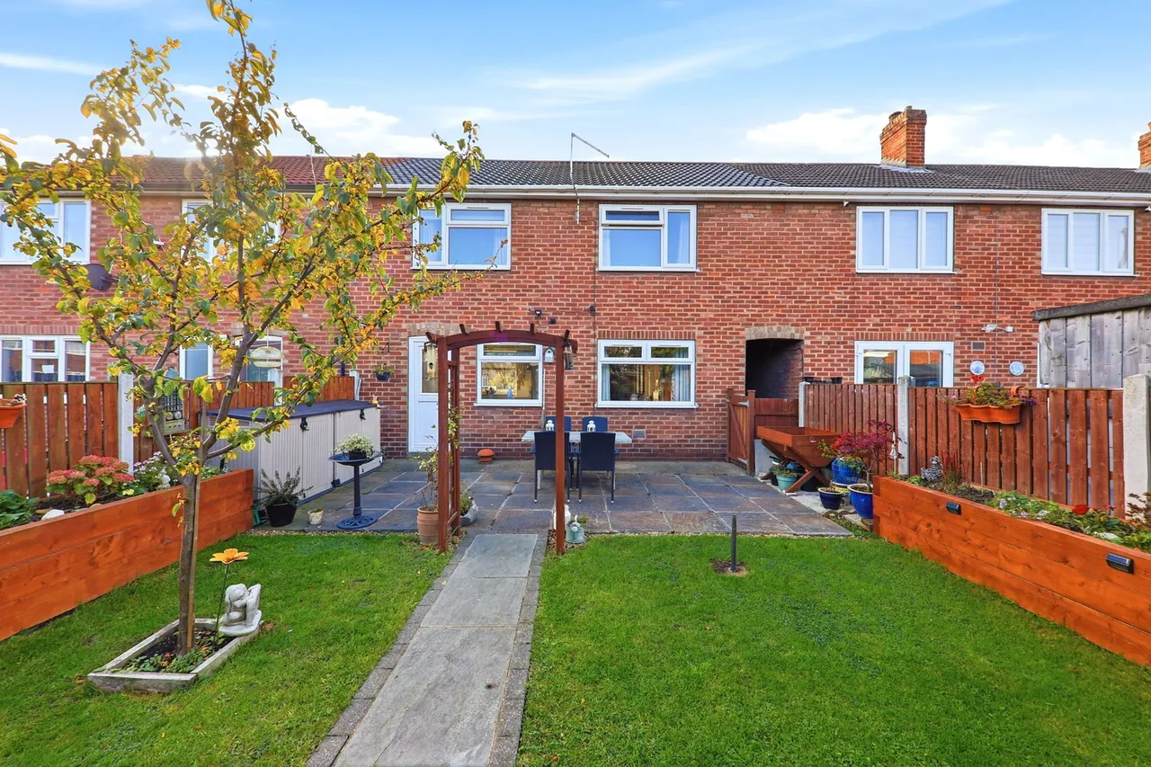 Priory Road, Featherstone, WF7, photo 21