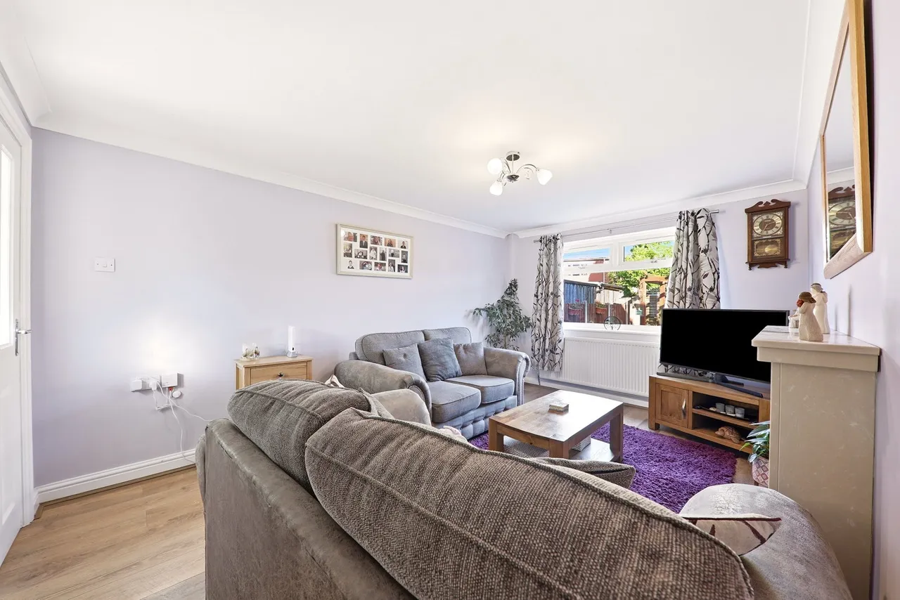 Priory Road, Featherstone, WF7, photo 9