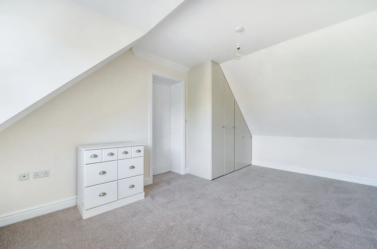 Rose Street, Wokingham, RG40, photo 14