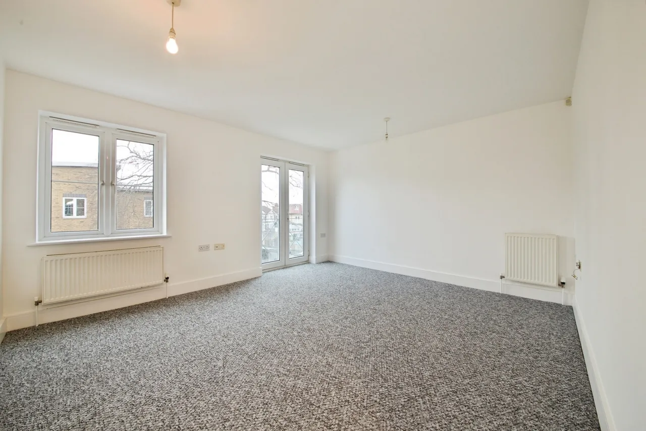 Romside Place, Romford, RM7, photo 8