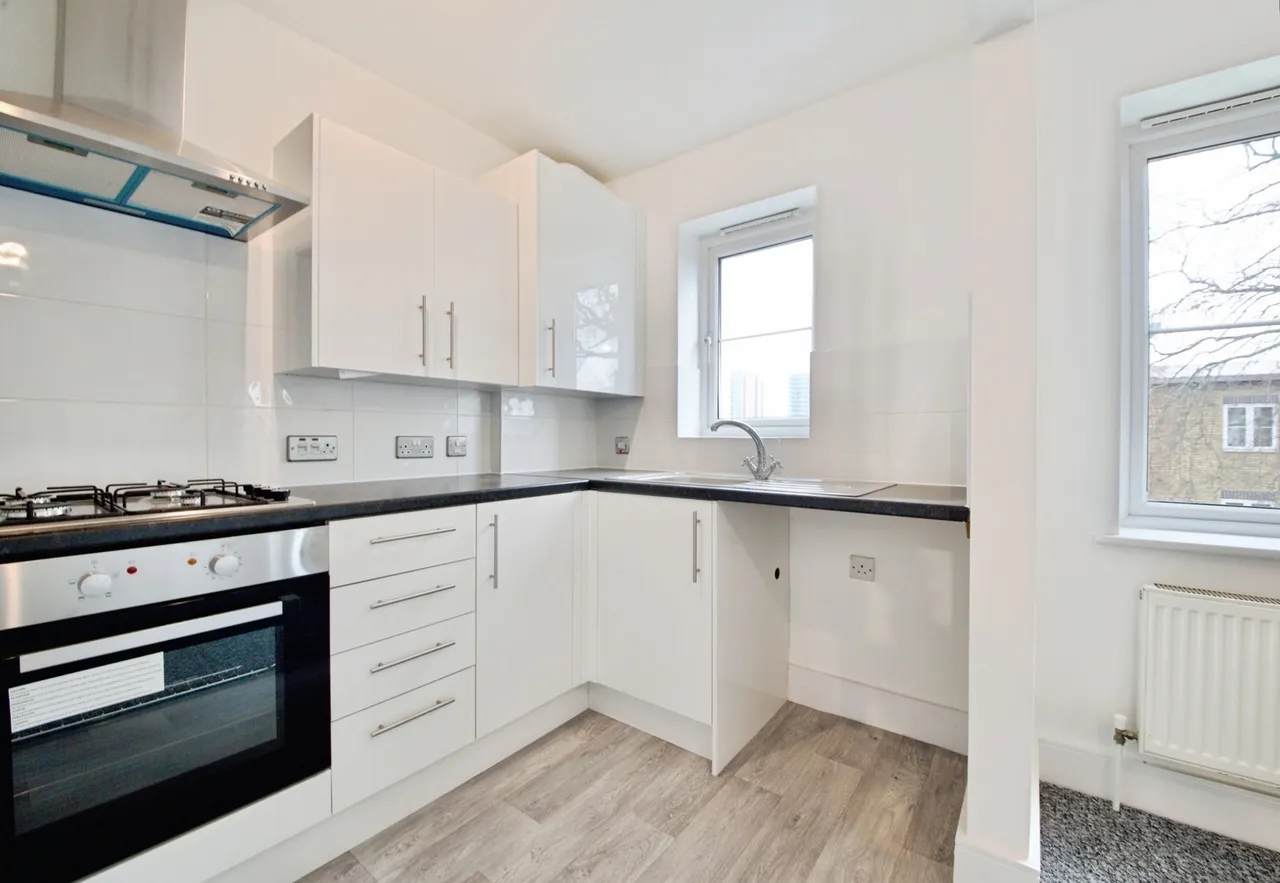 Romside Place, Romford, RM7, photo 4