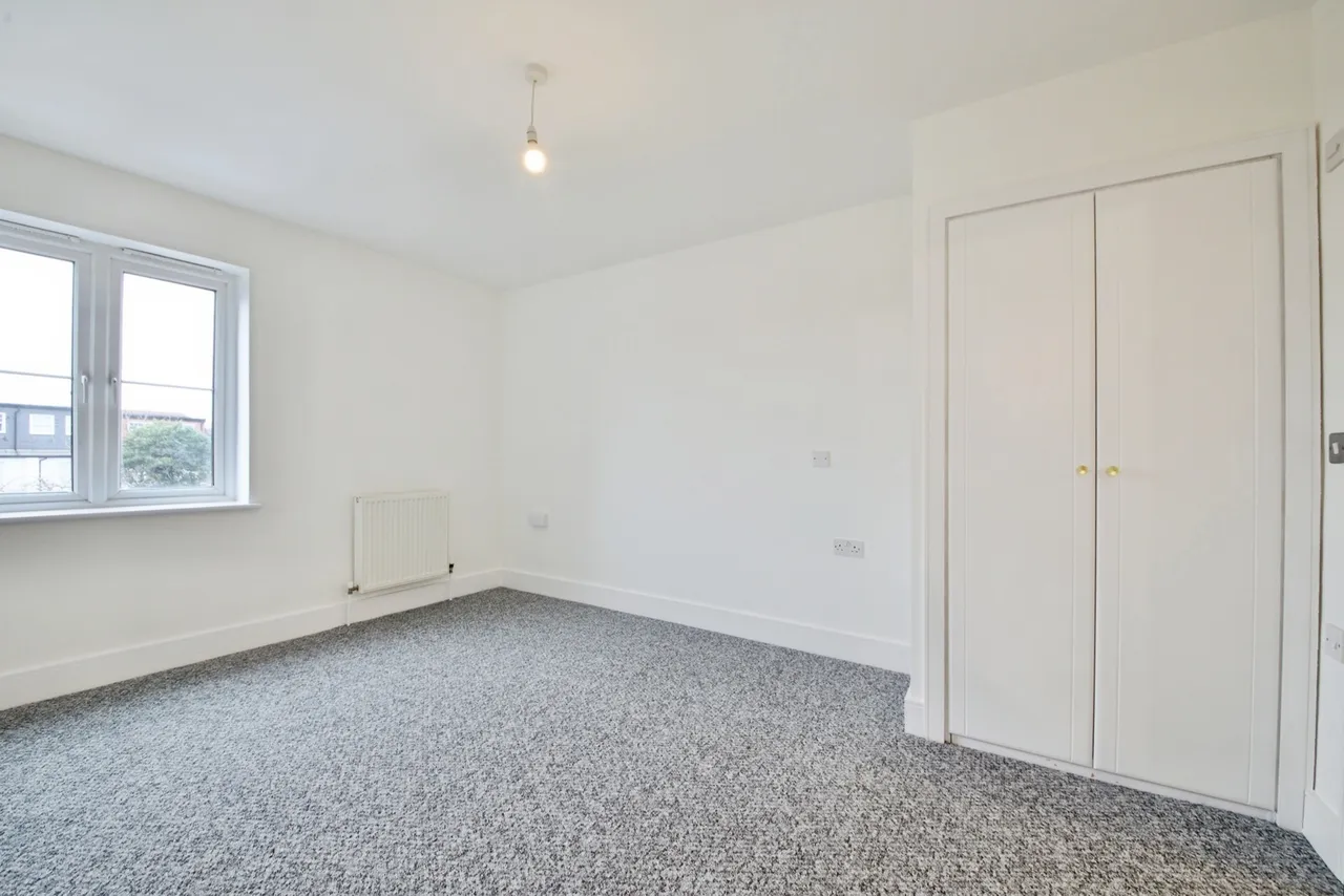 Romside Place, Romford, RM7, photo 12
