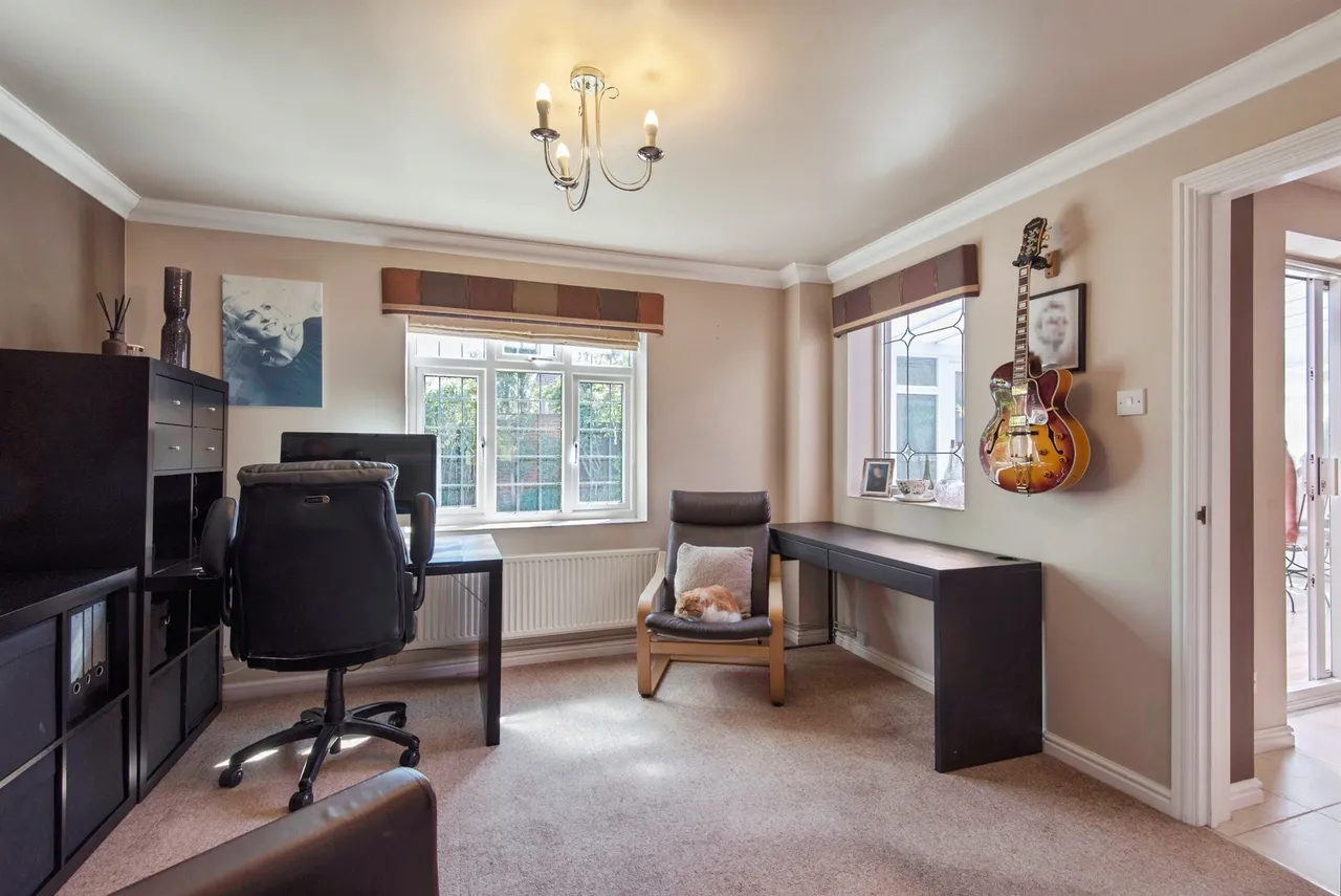 Campbell Close, Buntingford, photo 7