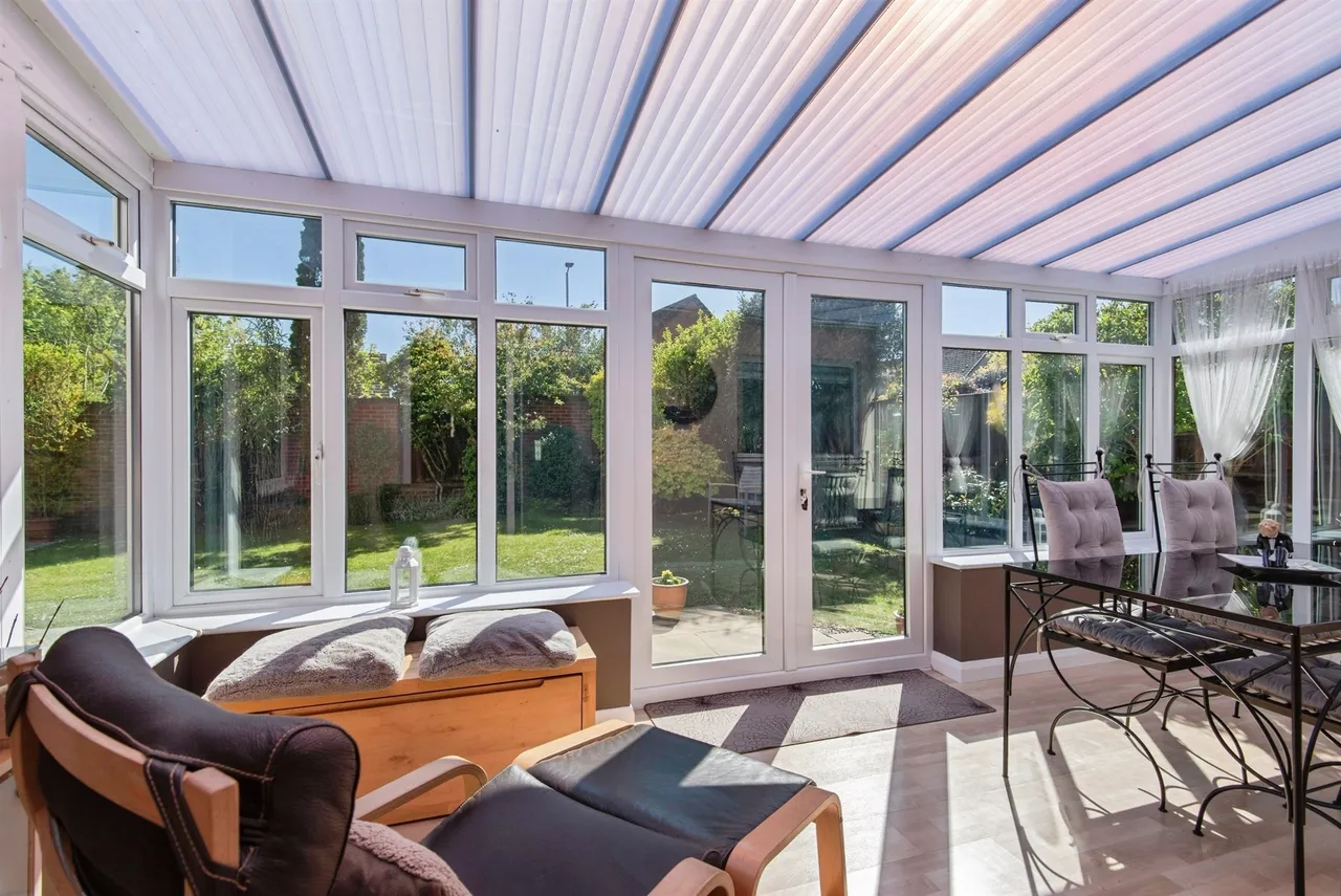 Campbell Close, Buntingford, photo 8