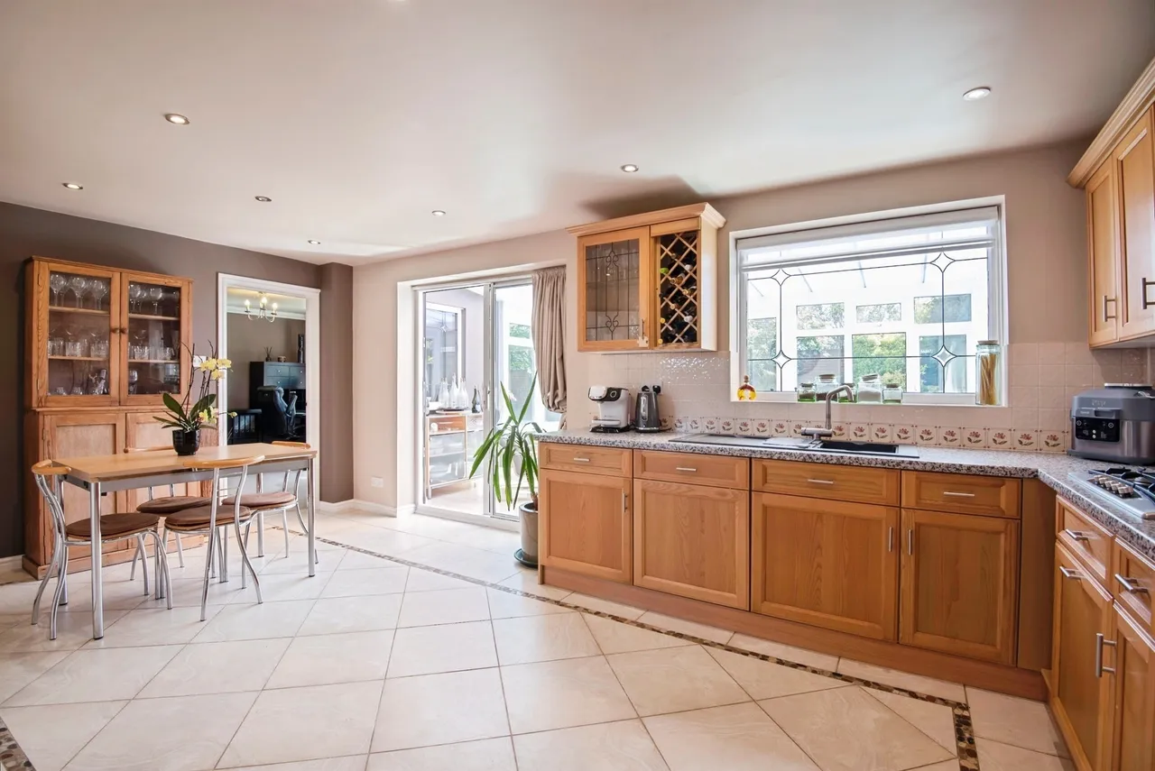 Campbell Close, Buntingford, photo 4