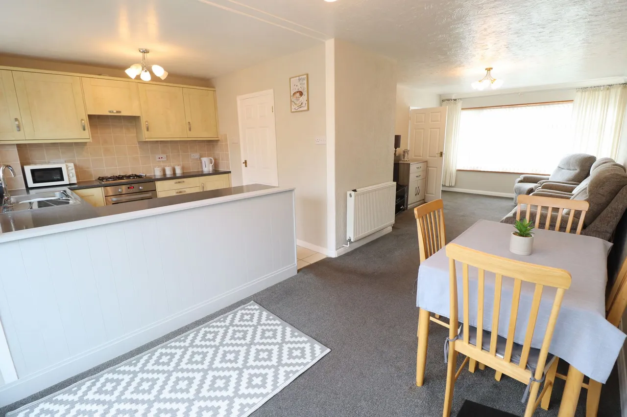 Fairfield Gardens, EASTWOOD, Leigh-on-Sea, Essex, SS9 5SD, photo 9
