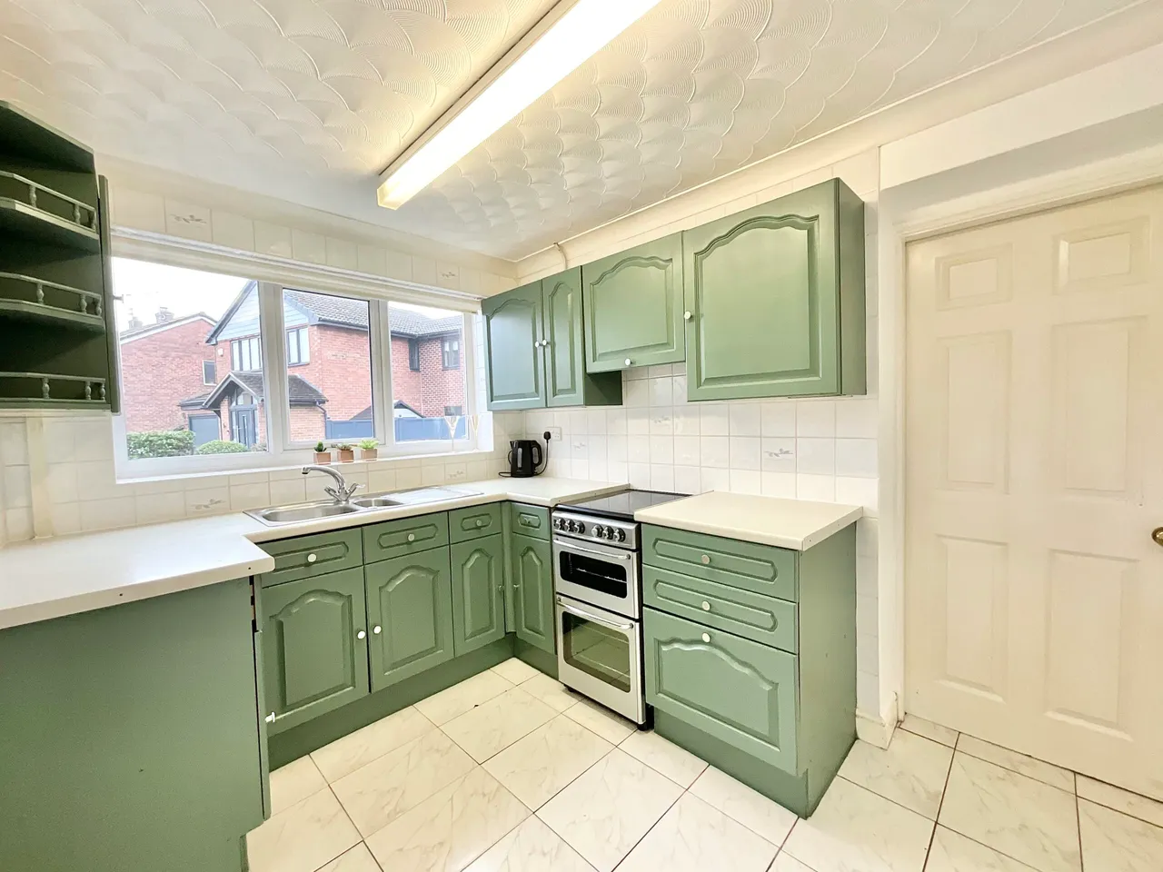 Elm Drive, Cheadle, ST10, photo 9