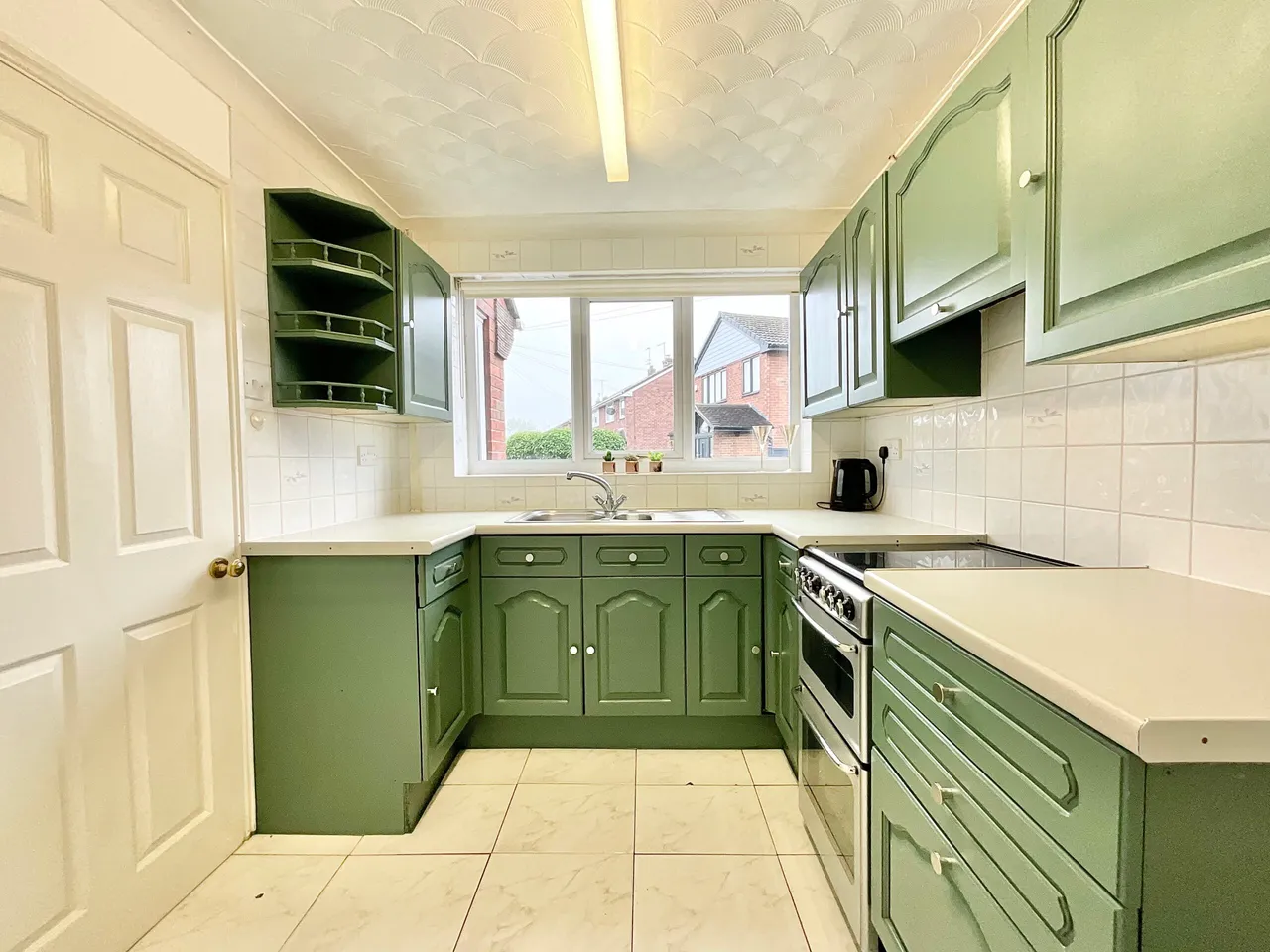 Elm Drive, Cheadle, ST10, photo 4