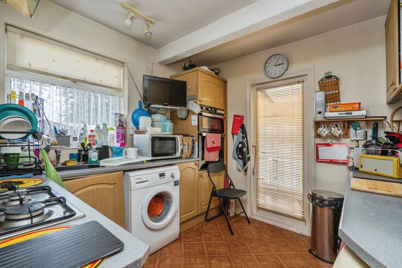 Edward Grove, Portchester, PO16, photo 9