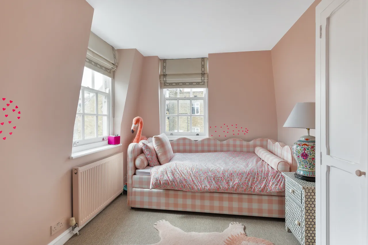 Bedford Gardens, Kensington, London, photo 11