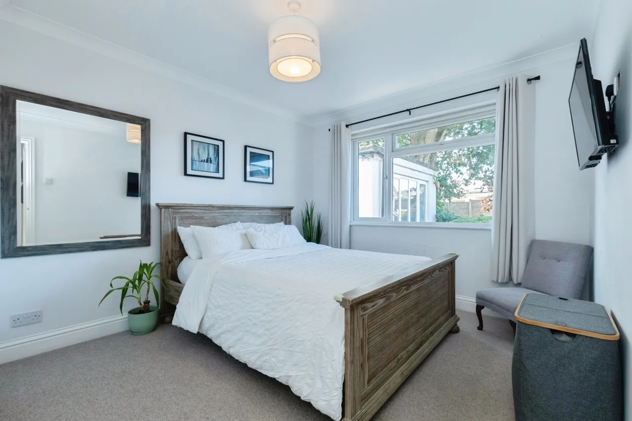 Elmwood Avenue, Fordingbridge, SP6, photo 4