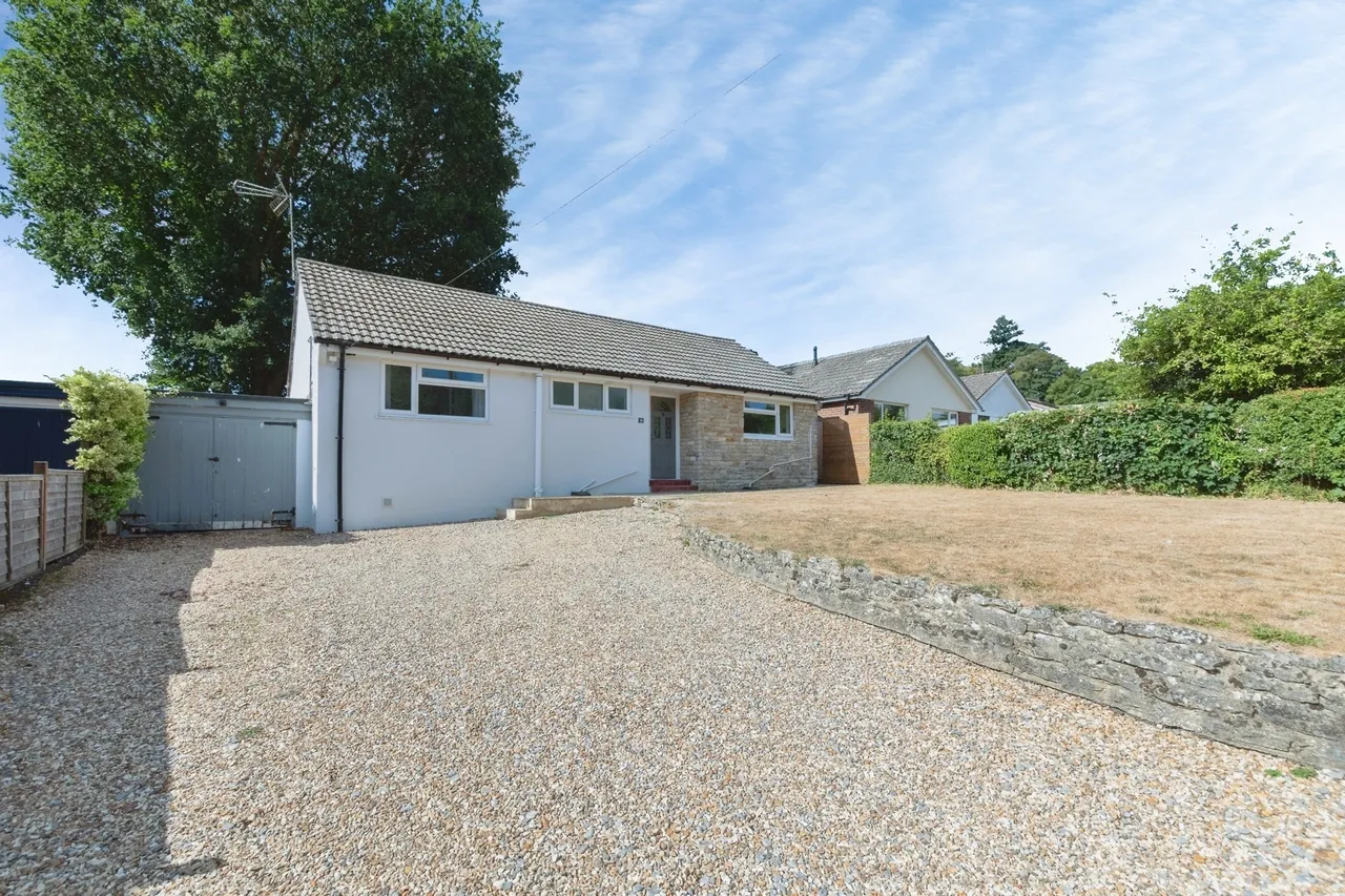3 bed house for sale, Elmwood Avenue, Fordingbridge, SP6