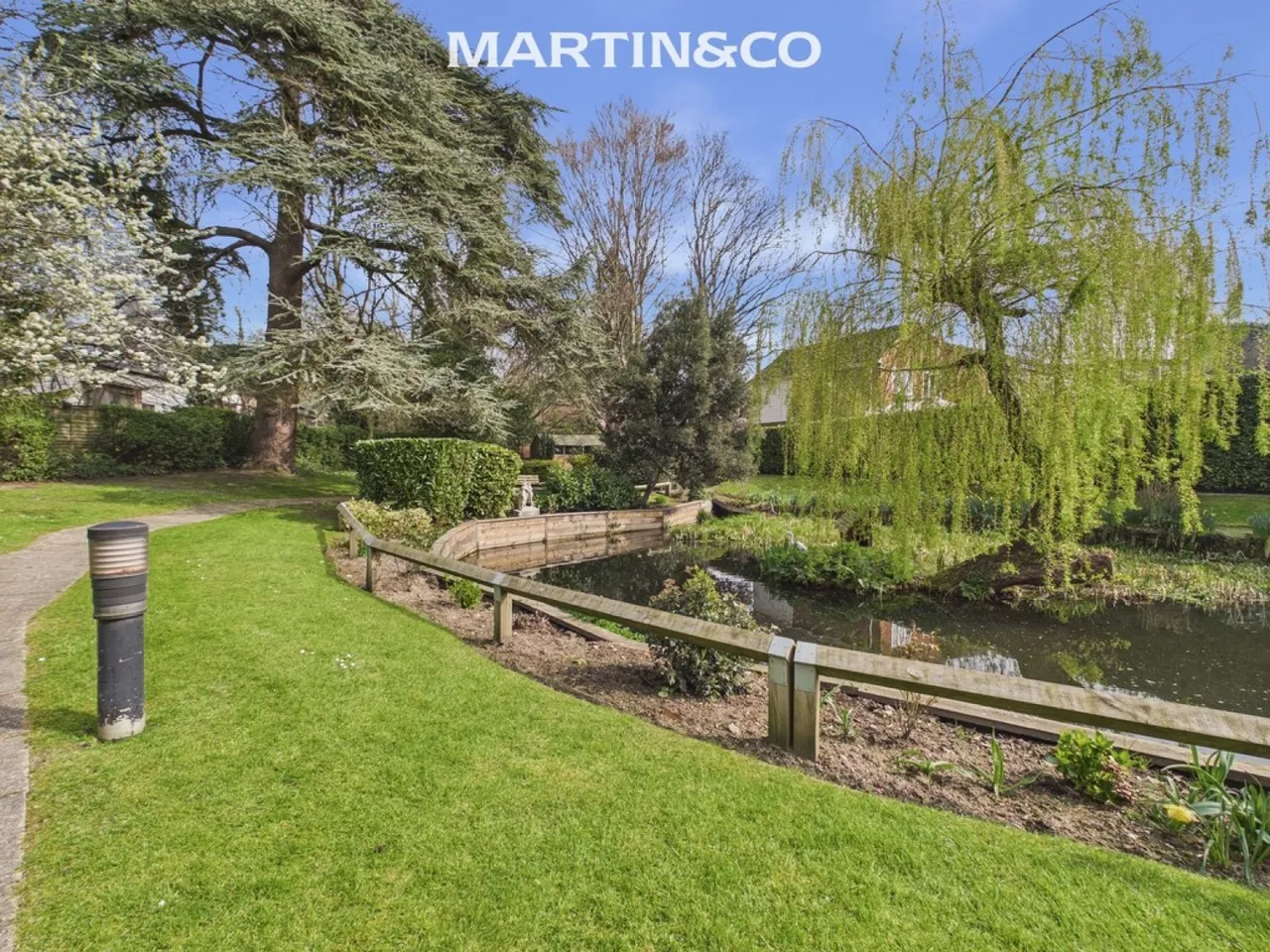 Willow Court, Reading Road, photo 11