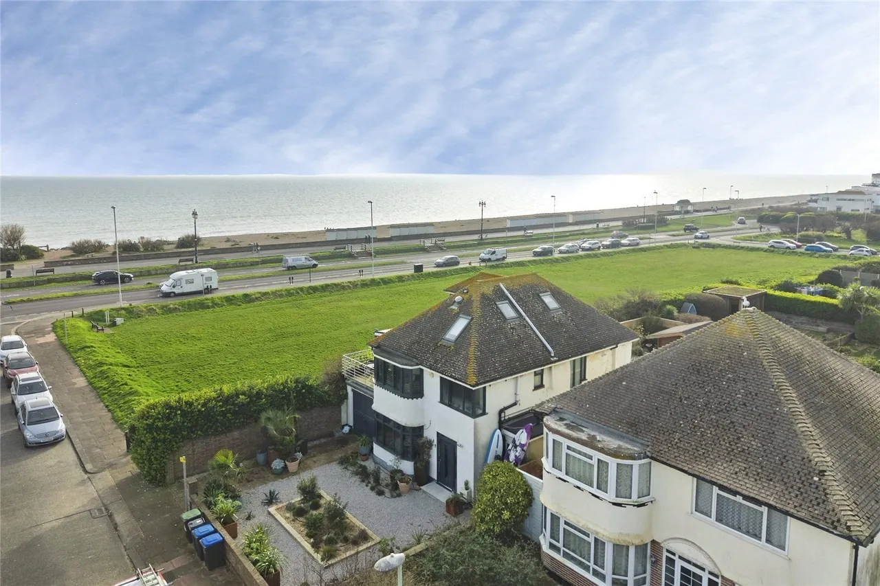 Anscombe Road, Worthing, BN11, photo 40