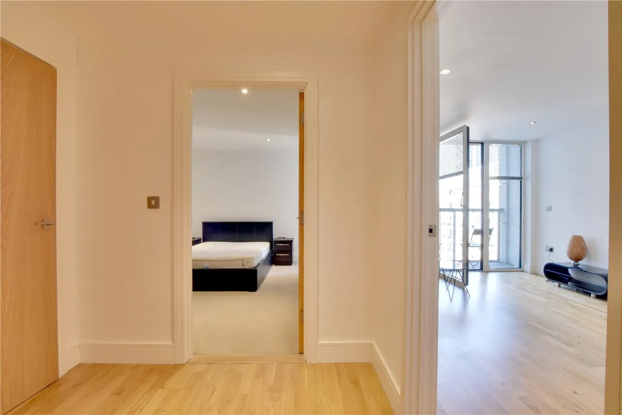 1 bed flat for sale — Jubilee Court, 20 Victoria Parade, Greenwich, London, SE10
