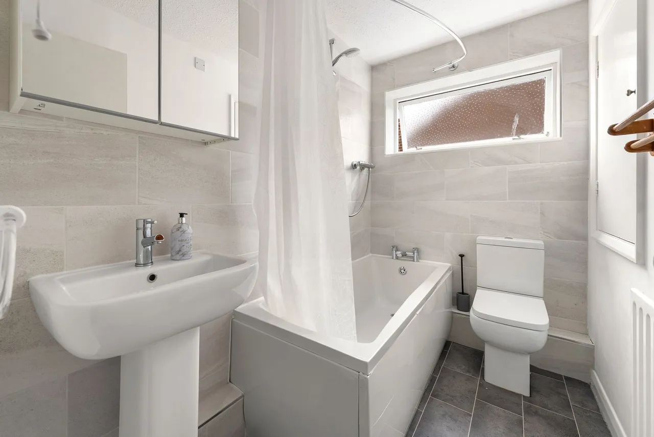 Dentdale Drive, Knaresborough, HG5, photo 7