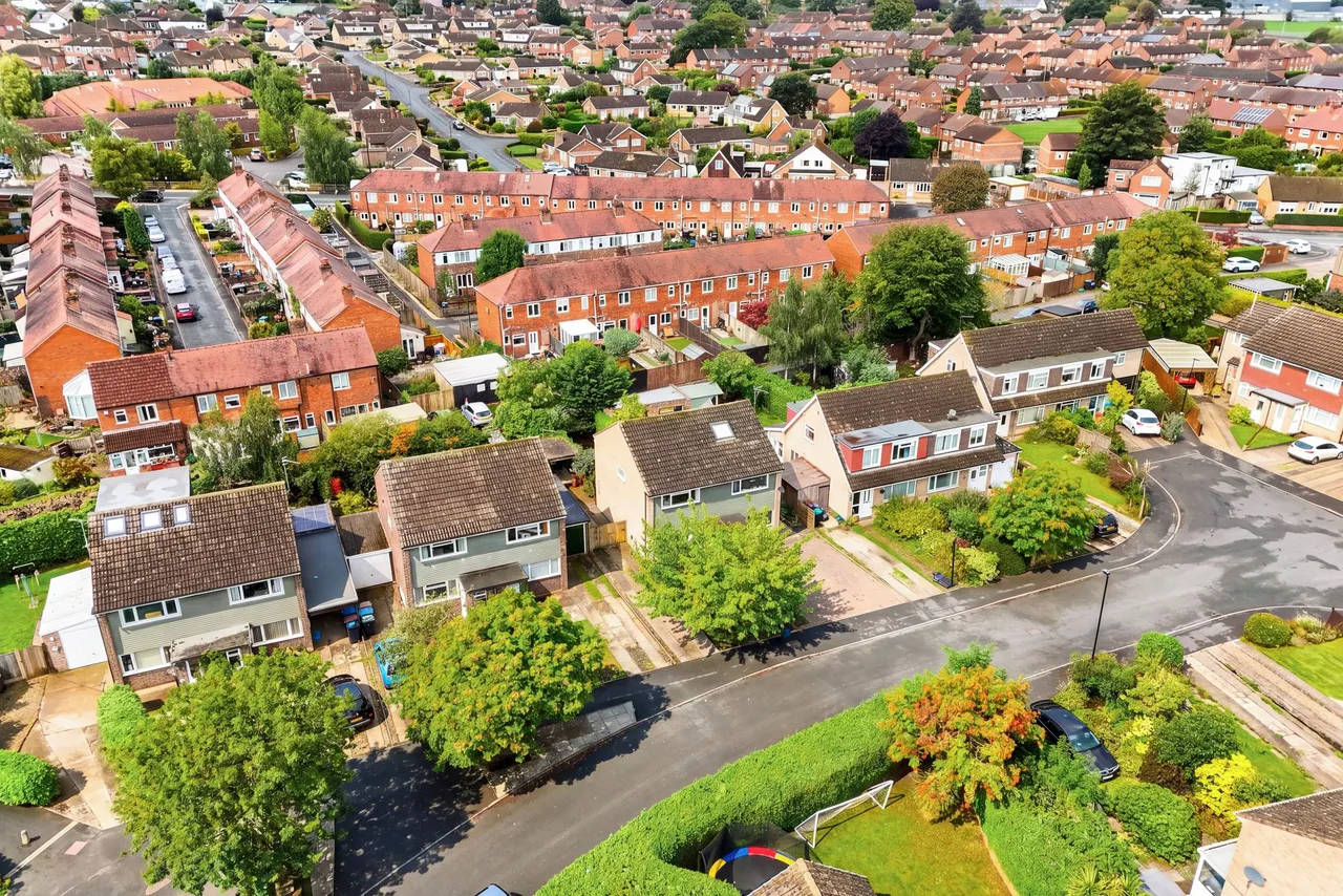 Dentdale Drive, Knaresborough, HG5, photo 12