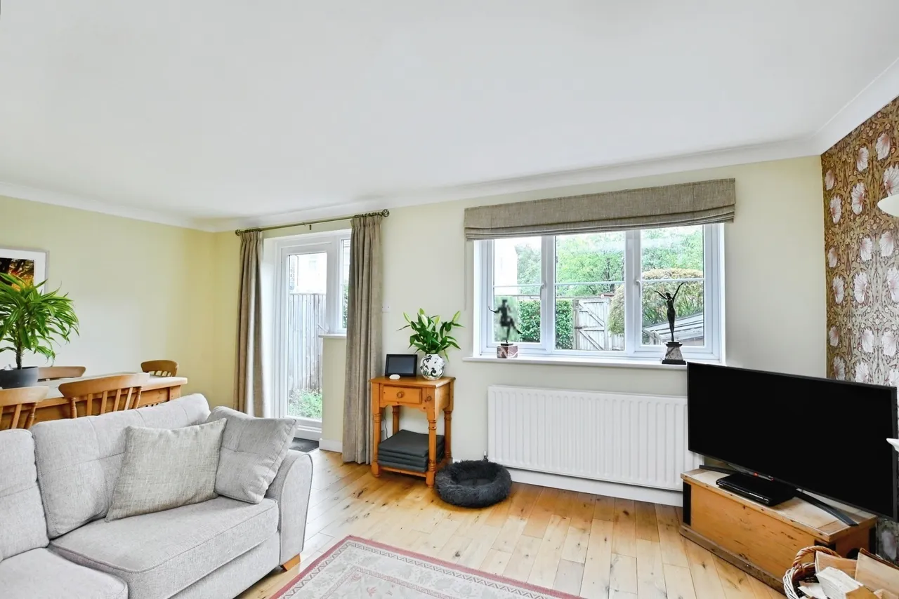 Barlavington Way, Midhurst, GU29, photo 15