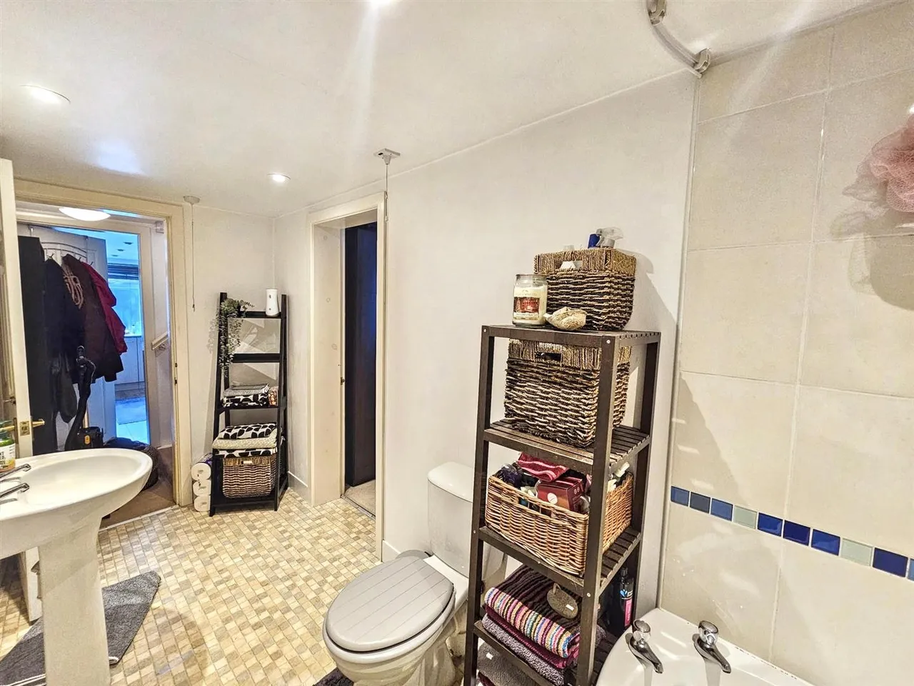 Keighley Road, Silsden, BD20 0EA, photo 19