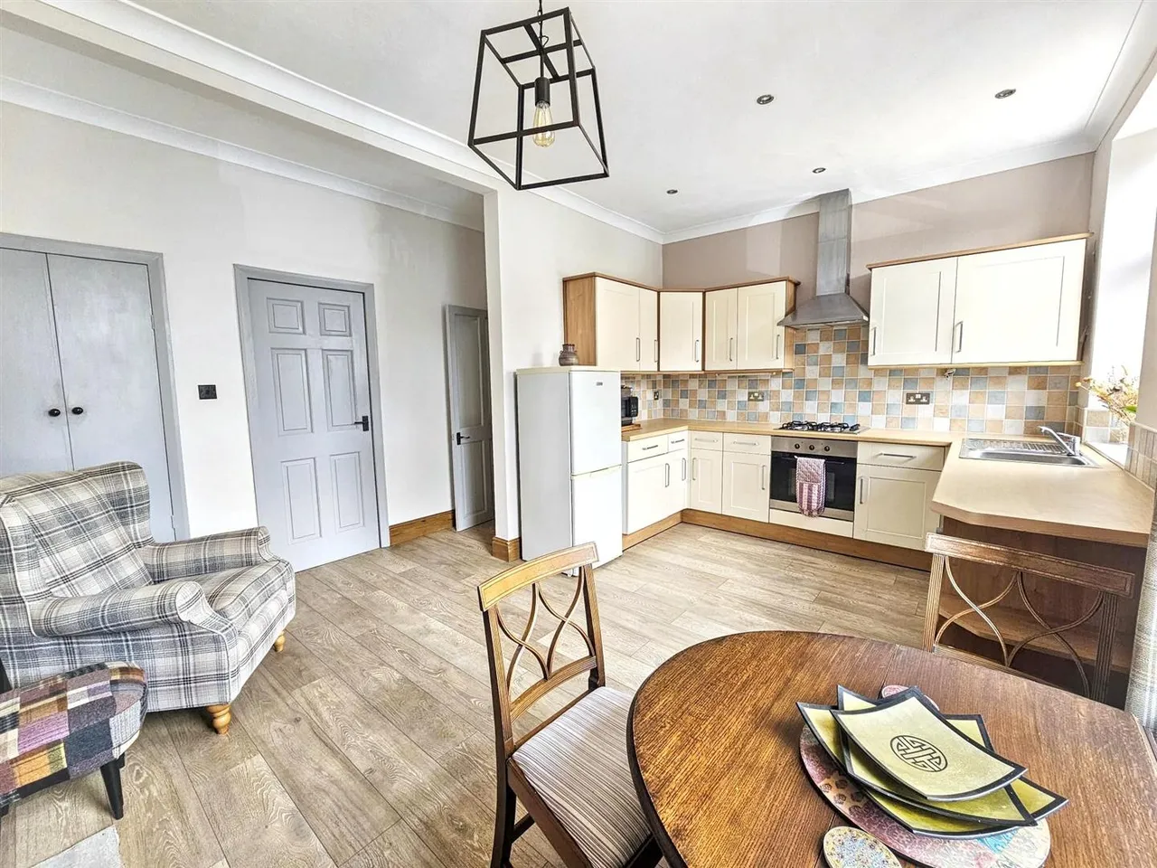 Keighley Road, Silsden, BD20 0EA, photo 2