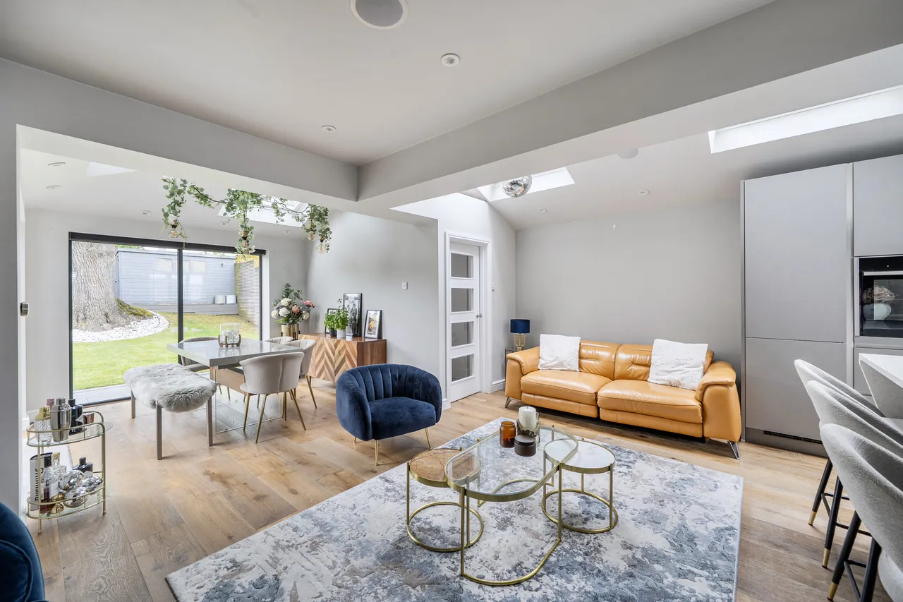 Evelyn Avenue, Ruislip, HA4, photo 2