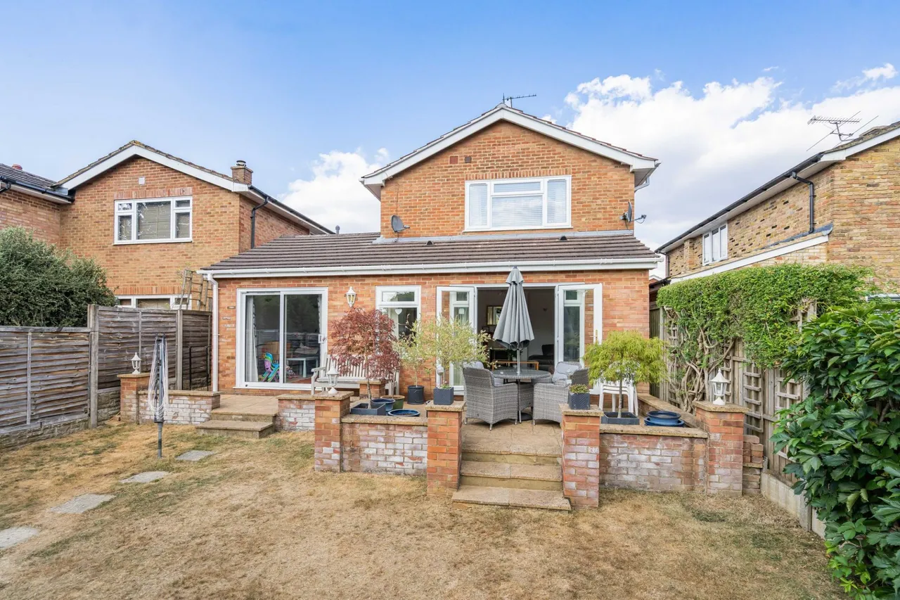 St. Margarets Grove, Great Kingshill, HP15, photo 12