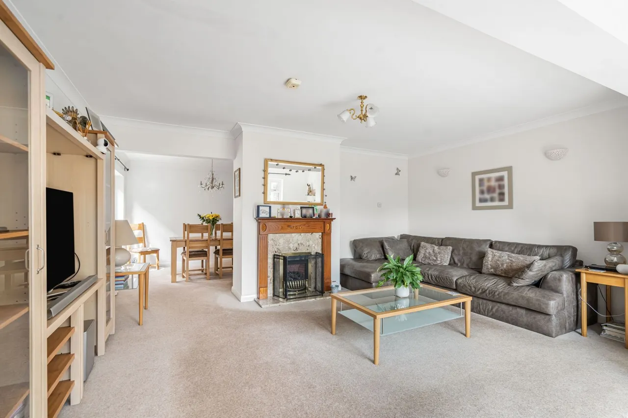 St. Margarets Grove, Great Kingshill, HP15, photo 16