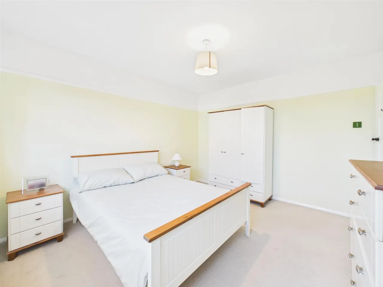 West End Road, Ruislip, HA4, photo 4