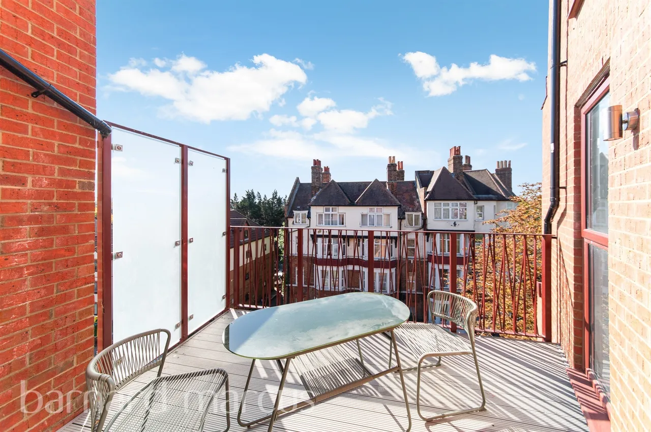 2 bed flat for sale — Eldon Park, London