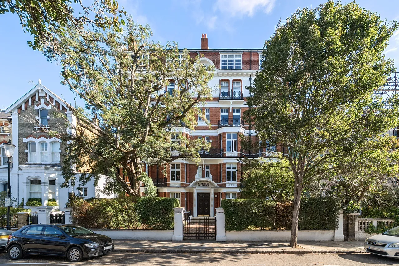 London, SW10, photo 2