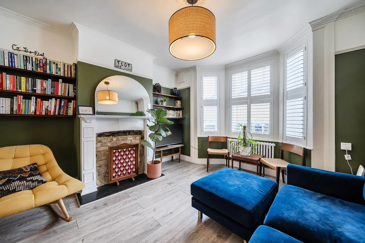 Foxberry Road, London, SE4, photo 2