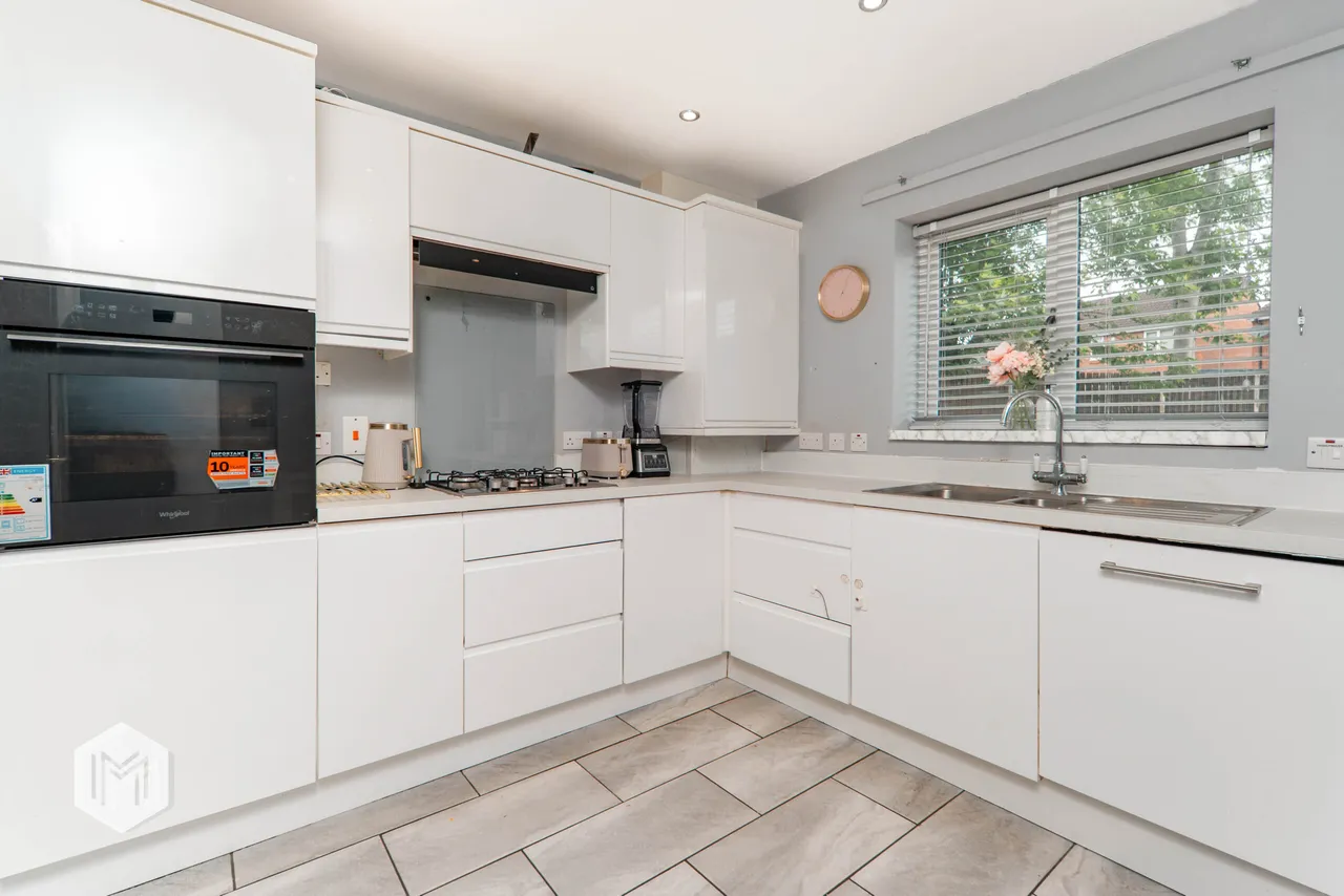 Blackleach Drive, Worsley, Manchester, M28 3GP, photo 3