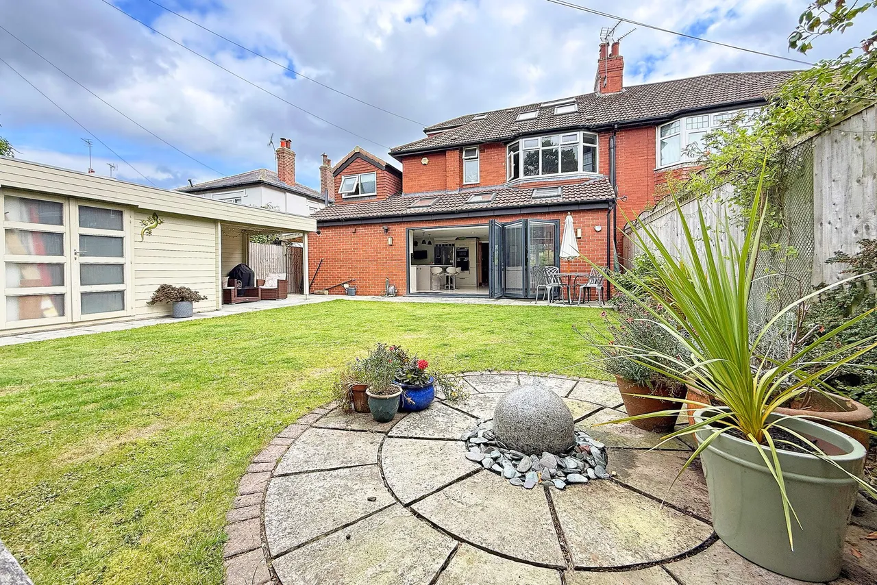 St. Catherines Road, Harrogate, HG2, photo 5