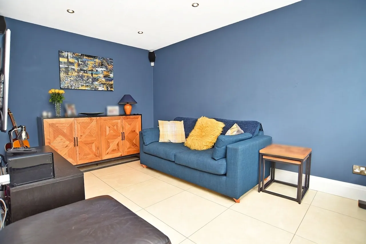 St. Catherines Road, Harrogate, HG2, photo 11